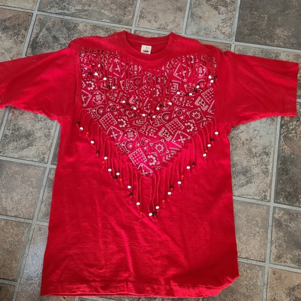 Red paisley bandana beaded tshirt‎ medium